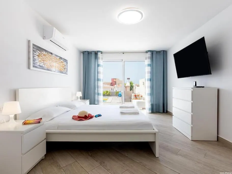 Stunning Villa Mila In Madronal, Heated Pool Costa Adeje  0*, Costa Adeje (Tenerife) Spain