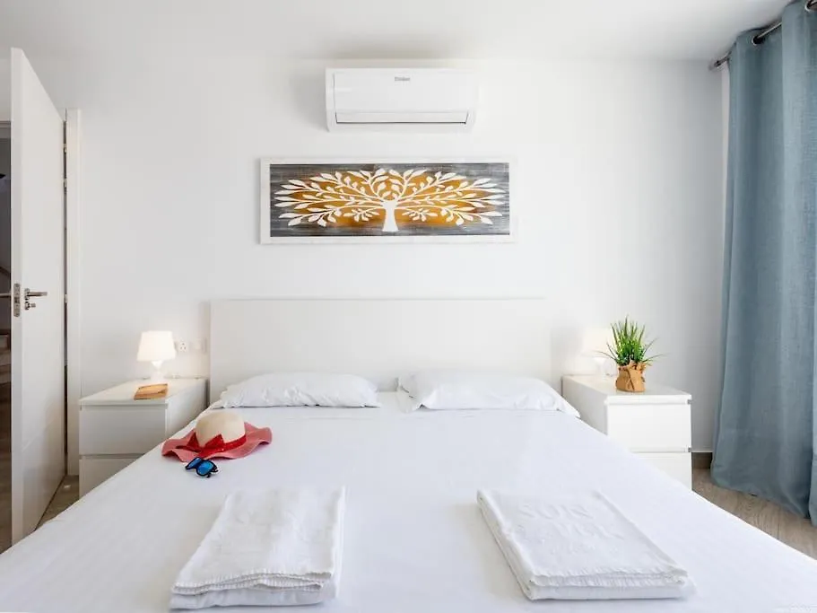 Stunning Villa Mila In Madronal, Heated Pool Costa Adeje  Spanien
