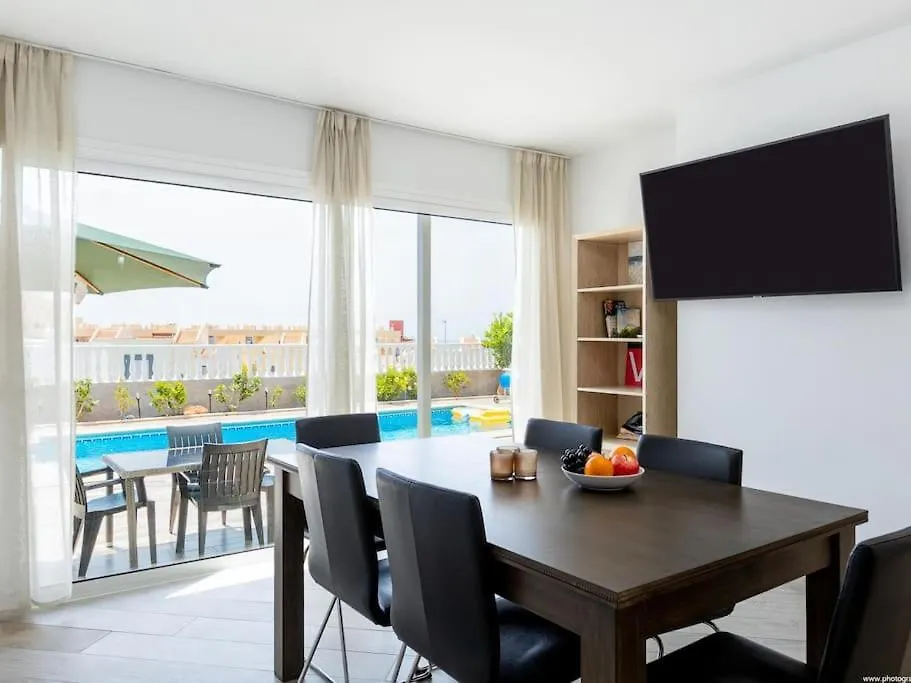 Stunning Villa Mila In Madronal, Heated Pool Costa Adeje