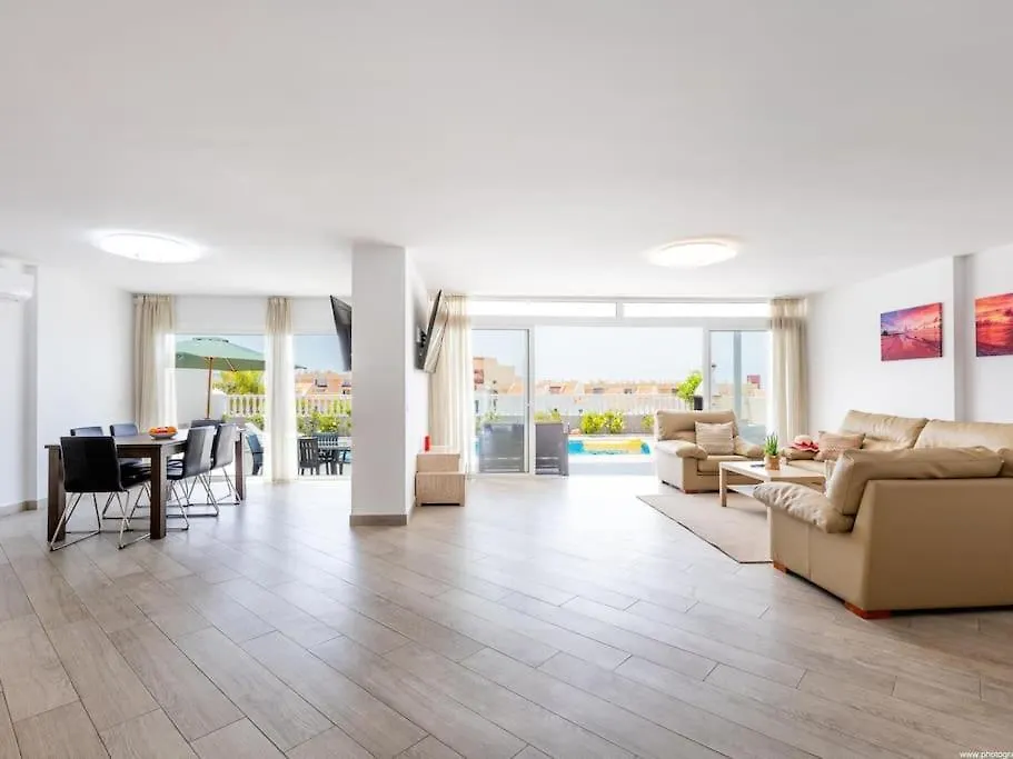 Stunning Villa Mila In Madronal, Heated Pool Costa Adeje  Costa Adeje (Tenerife)